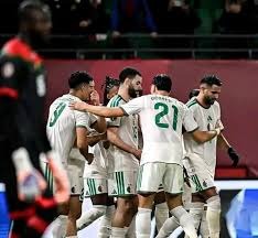 年薪5000万球星竟打包免费水！#篮球